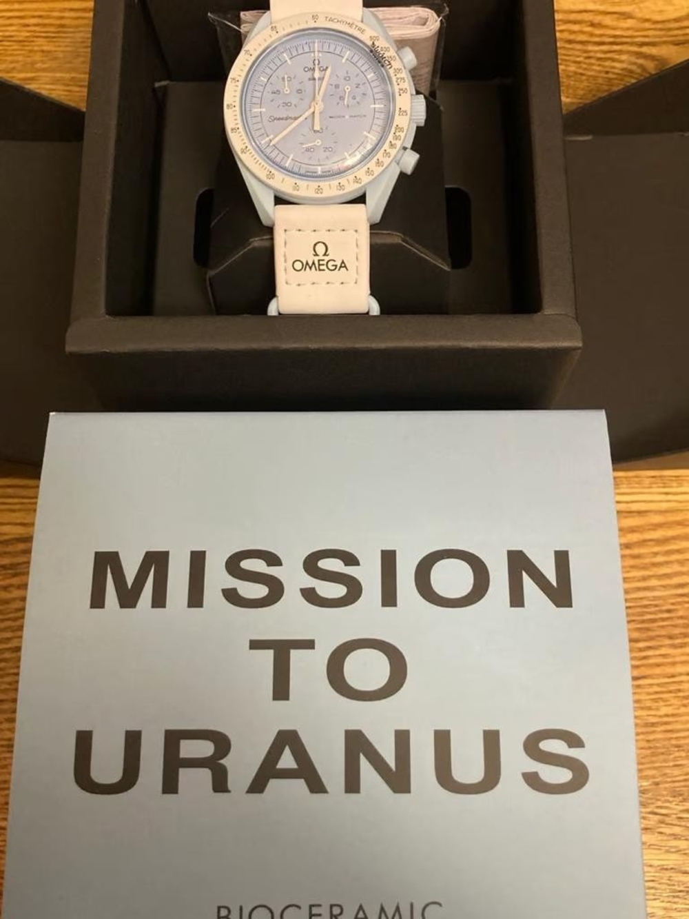 Swatch x omega moonswatch speedmaster mission to Uranus
